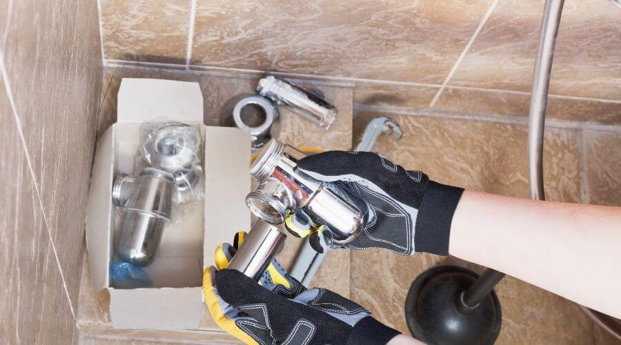 Professional gutter cleaning in Beachwood, OH